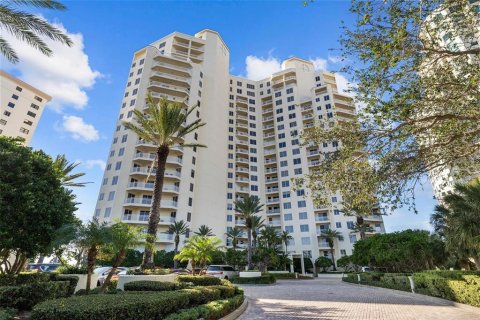 Condominio en alquiler en Clearwater, Florida, 3 dormitorios, 186.18 m2 № 2233897 - foto 2