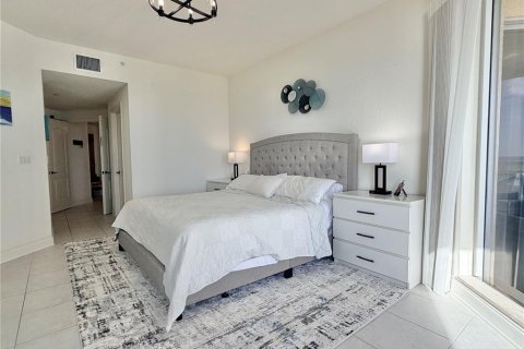 Condominio en alquiler en Clearwater, Florida, 3 dormitorios, 186.18 m2 № 2233897 - foto 27