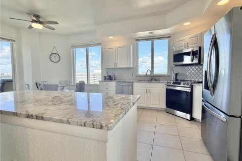 Condominio en alquiler en Clearwater, Florida, 3 dormitorios, 186.18 m2 № 2233897 - foto 11