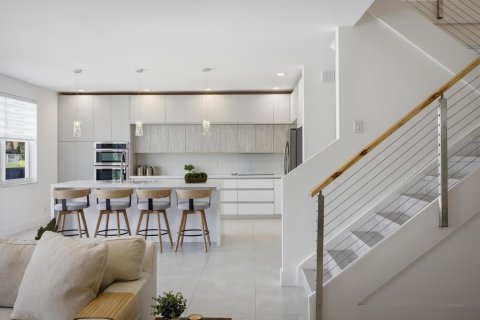 Купить виллу или дом в Уэстон, Флорида 3 комнаты, 248.23м2, № 2176234 - фото 18