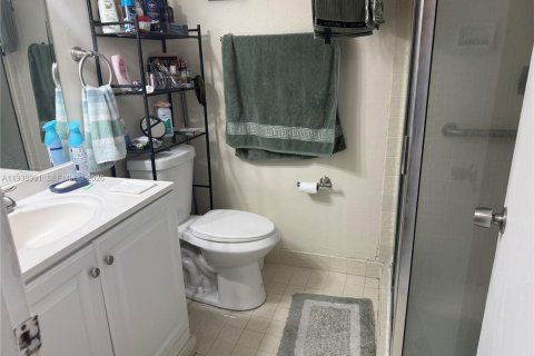 Copropriété à vendre à Miami, Floride: 2 chambres, 86.96 m2 № 1996747 - photo 15