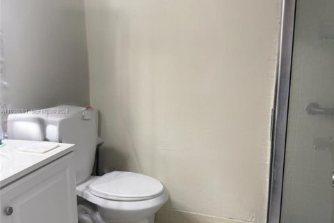 Copropriété à vendre à Miami, Floride: 2 chambres, 86.96 m2 № 1996747 - photo 16