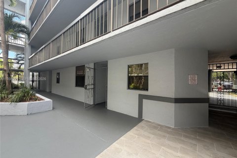 Condo à Miami, Floride, 2 chambres  № 1996747