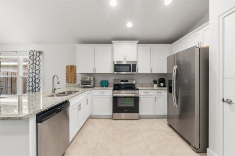 Casa en venta en Alachua, Florida, 3 dormitorios, 123.84 m2 № 2285426 - foto 7