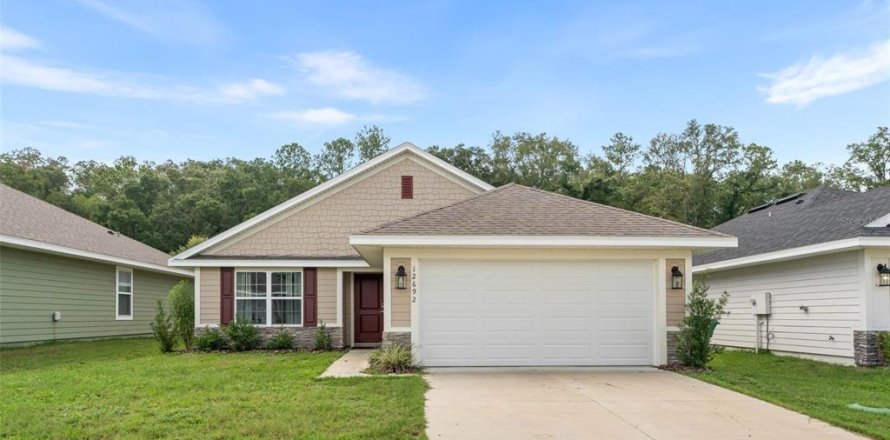 Casa en Alachua, Florida 3 dormitorios, 123.84 m2 № 2285426
