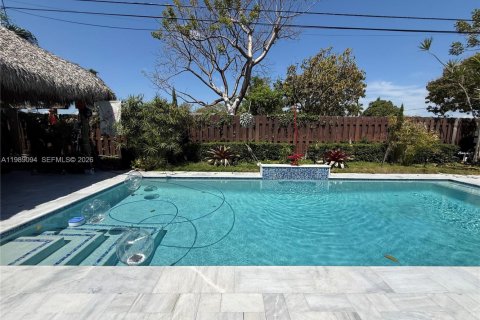 Casa en alquiler en Cutler Bay, Florida, 3 dormitorios, 212.19 m2 № 2053298 - foto 17