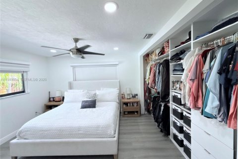 Casa en alquiler en Cutler Bay, Florida, 3 dormitorios, 212.19 m2 № 2053298 - foto 30