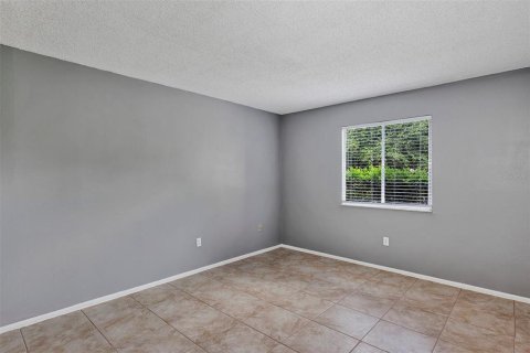 Condo in Orlando, Florida, 2 bedrooms № 2201137 - photo 16