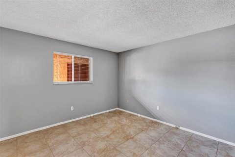 Condo in Orlando, Florida, 2 bedrooms № 2201137 - photo 22
