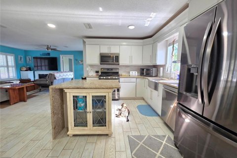 Villa ou maison à vendre à Spring Hill, Floride: 3 chambres, 162.95 m2 № 2310469 - photo 11