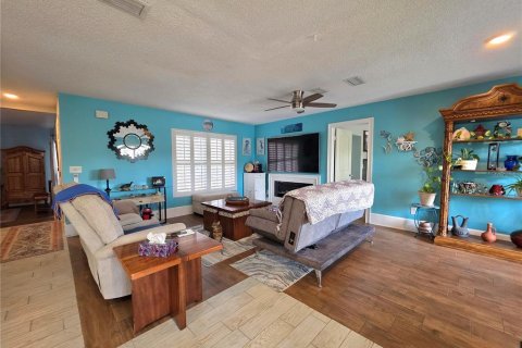 Villa ou maison à vendre à Spring Hill, Floride: 3 chambres, 162.95 m2 № 2310469 - photo 6