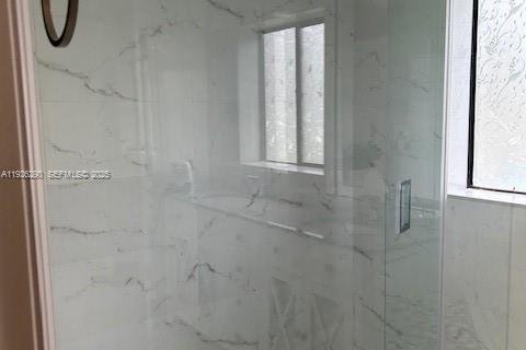 House in Sunny Isles Beach, Florida 3 bedrooms, 137.87 sq.m. № 1984572 - photo 20