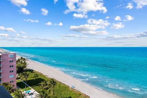 Condo in Highland Beach, Florida, 2 bedrooms  № 2184222 - photo 7