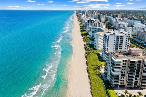 Condo in Highland Beach, Florida, 2 bedrooms  № 2184222 - photo 28