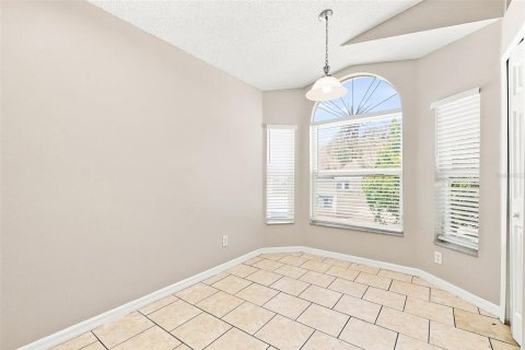 Villa ou maison à louer à Orlando, Floride: 3 chambres, 101.91 m2 № 2413930 - photo 3