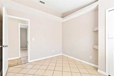 Villa ou maison à louer à Orlando, Floride: 3 chambres, 101.91 m2 № 2413930 - photo 11