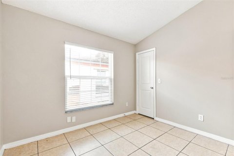 Villa ou maison à louer à Orlando, Floride: 3 chambres, 101.91 m2 № 2413930 - photo 10