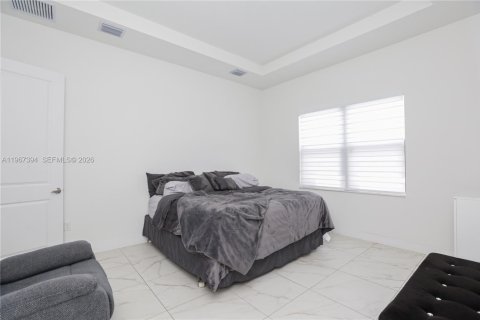 Купить виллу или дом в Мирамар, Флорида 3 спальни, 250.28м2, № 2028798 - фото 18