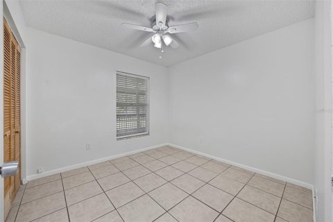 Villa ou maison à vendre à Tampa, Floride: 3 chambres, 98.1 m2 № 1834714 - photo 9