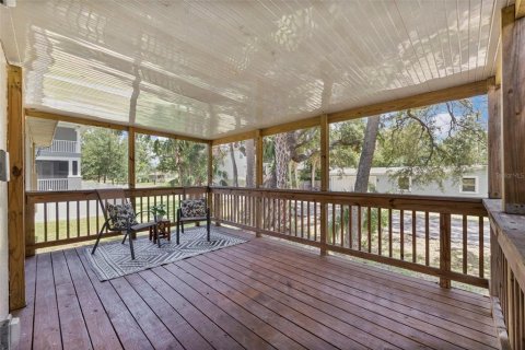 Villa ou maison à vendre à Tampa, Floride: 3 chambres, 98.1 m2 № 1834714 - photo 16