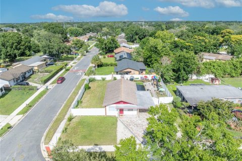 Villa ou maison à vendre à Orlando, Floride: 4 chambres, 102.56 m2 № 2195965 - photo 30