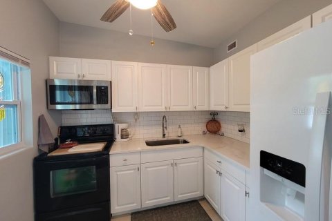 Casa en venta en Titusville, Florida, 3 dormitorios, 89.19 m2 № 1069066 - foto 6
