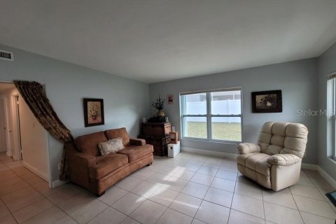 Casa en venta en Titusville, Florida, 3 dormitorios, 89.19 m2 № 1069066 - foto 4