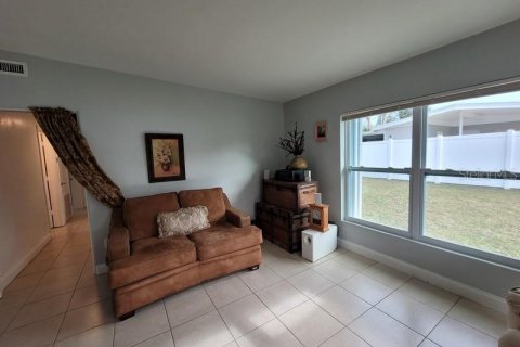 Casa en venta en Titusville, Florida, 3 dormitorios, 89.19 m2 № 1069066 - foto 3