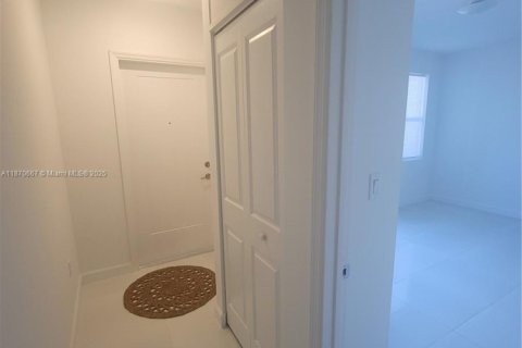 Immobilier commercial à louer à Homestead, Floride: 1 chambre № 1979915 - photo 3