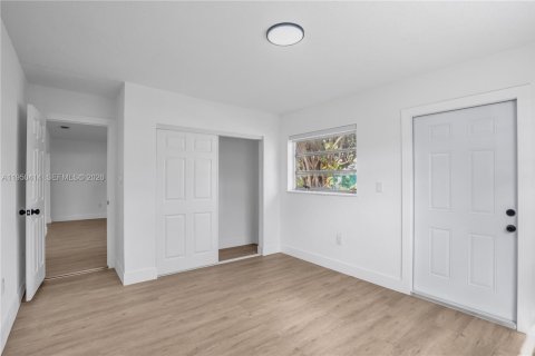 Villa ou maison à vendre à Miami Gardens, Floride: 4 chambres, 157.19 m2 № 2010897 - photo 21