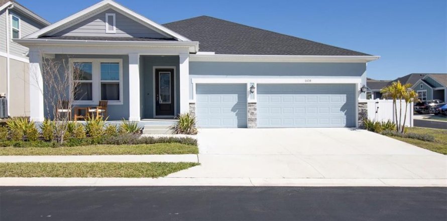 Casa en Tarpon Springs, Florida 4 dormitorios, 225.01 m2 № 1582054