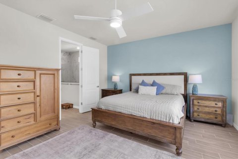 Casa en venta en Tarpon Springs, Florida, 4 dormitorios, 225.01 m2 № 1582054 - foto 18