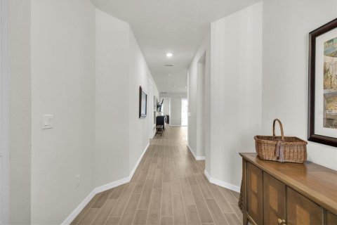Casa en venta en Tarpon Springs, Florida, 4 dormitorios, 225.01 m2 № 1582054 - foto 5