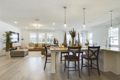 Casa en venta en Minneola, Florida, 4 dormitorios, 251.77 m2 № 1563957 - foto 11