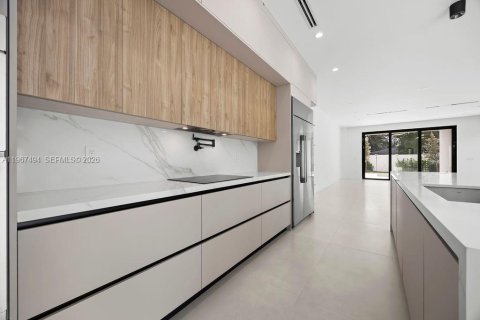 Купить таунхаус в Форт-Лодердейл, Флорида 4 спальни, № 2028695 - фото 15