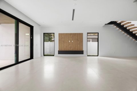 Купить таунхаус в Форт-Лодердейл, Флорида 4 спальни, № 2028695 - фото 19