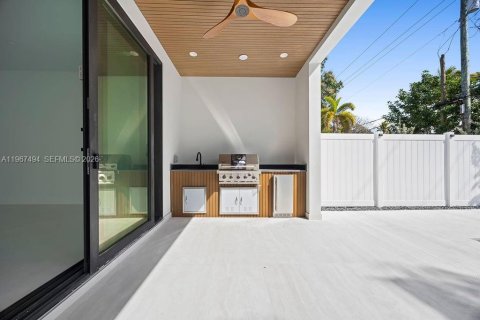 Купить таунхаус в Форт-Лодердейл, Флорида 4 спальни, № 2028695 - фото 28