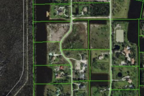 Land in Lake Worth, Florida № 1014382 - photo 1