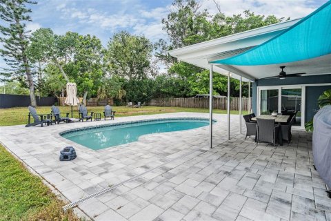 House in Clearwater, Florida 3 bedrooms, 152.55 sq.m. № 1843914 - photo 24