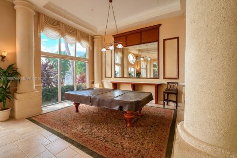 Купить кондоминиум в Санни-Айлс-Бич, Флорида 1 спальня, 62.52м2, № 2048418 - фото 15