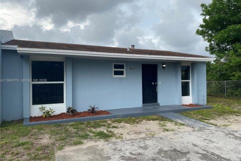 Touwnhouse à Miami Gardens, Floride 3 chambres, 92.44 m2 № 2056410