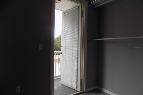 Condominio en alquiler en Kissimmee, Florida, 1 dormitorio, 59.46 m2 № 1912904 - foto 9