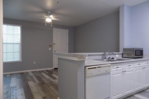 Condominio en alquiler en Kissimmee, Florida, 1 dormitorio, 59.46 m2 № 1912904 - foto 4