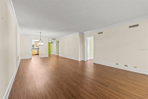 Condominio en venta en Belleair Bluffs, Florida, 2 dormitorios, 120.77 m2 № 1608697 - foto 14