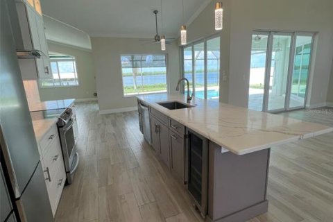 Casa en alquiler en Port Charlotte, Florida, 3 dormitorios, 195 m2 № 1816818 - foto 9