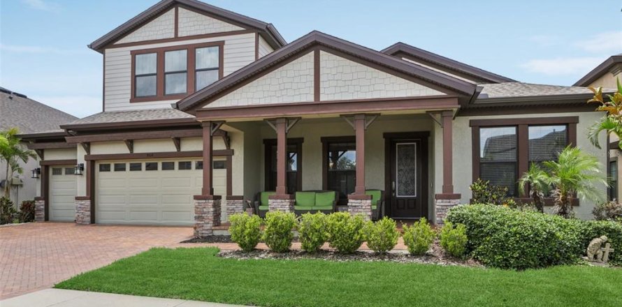 Villa ou maison à Brandon, Floride 5 chambres, 363.34 m2 № 1773780