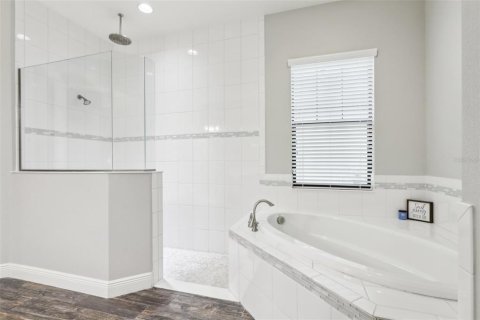 Villa ou maison à vendre à Brandon, Floride: 5 chambres, 363.34 m2 № 1773780 - photo 20