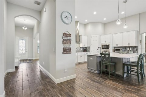Villa ou maison à vendre à Brandon, Floride: 5 chambres, 363.34 m2 № 1773780 - photo 3