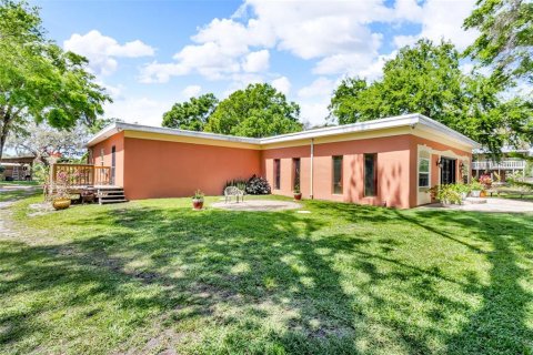 House in Odessa, Florida 4 bedrooms, 370.49 sq.m. № 1617998 - photo 7