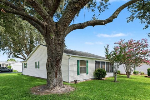 Villa ou maison à vendre à The Villages, Floride: 2 chambres, 106.65 m2 № 2222844 - photo 3